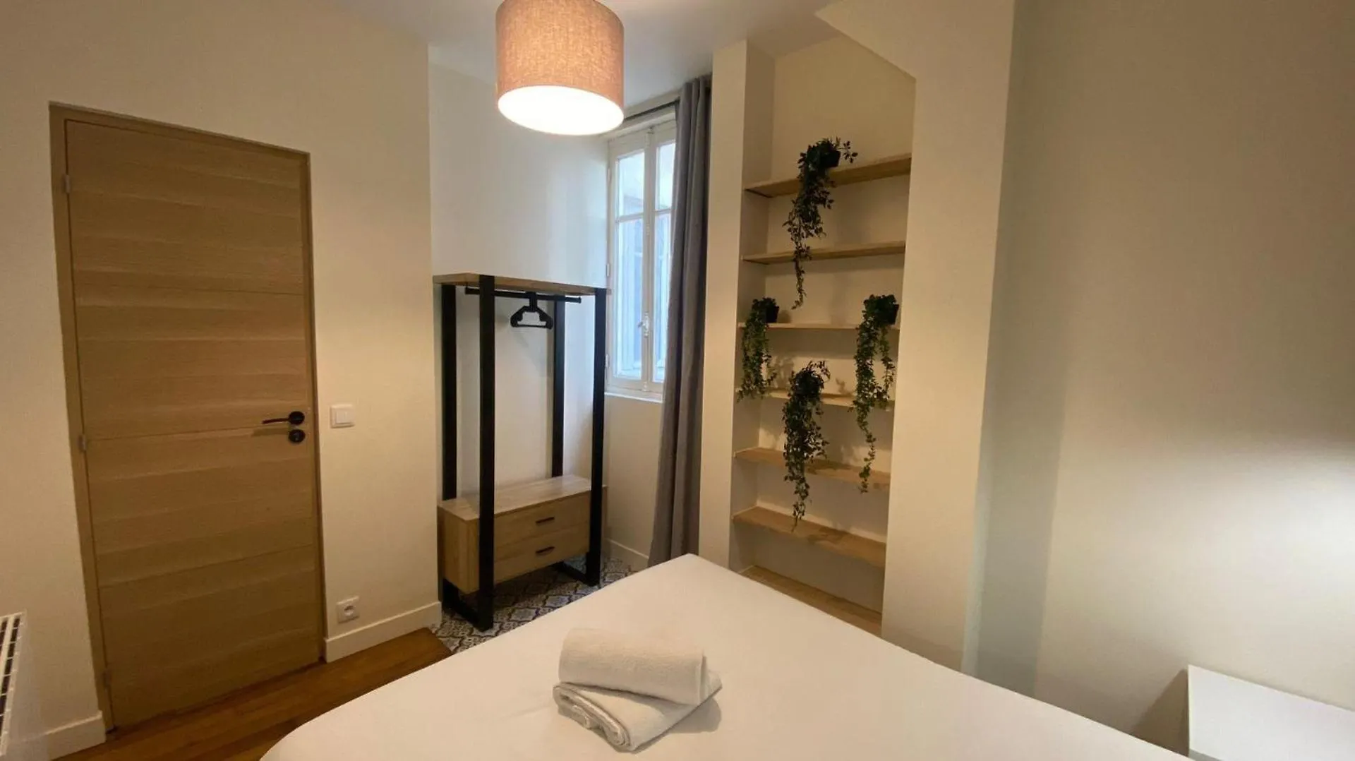Apartment Nouveau - Emplacement Ideal Pour 6p Paris